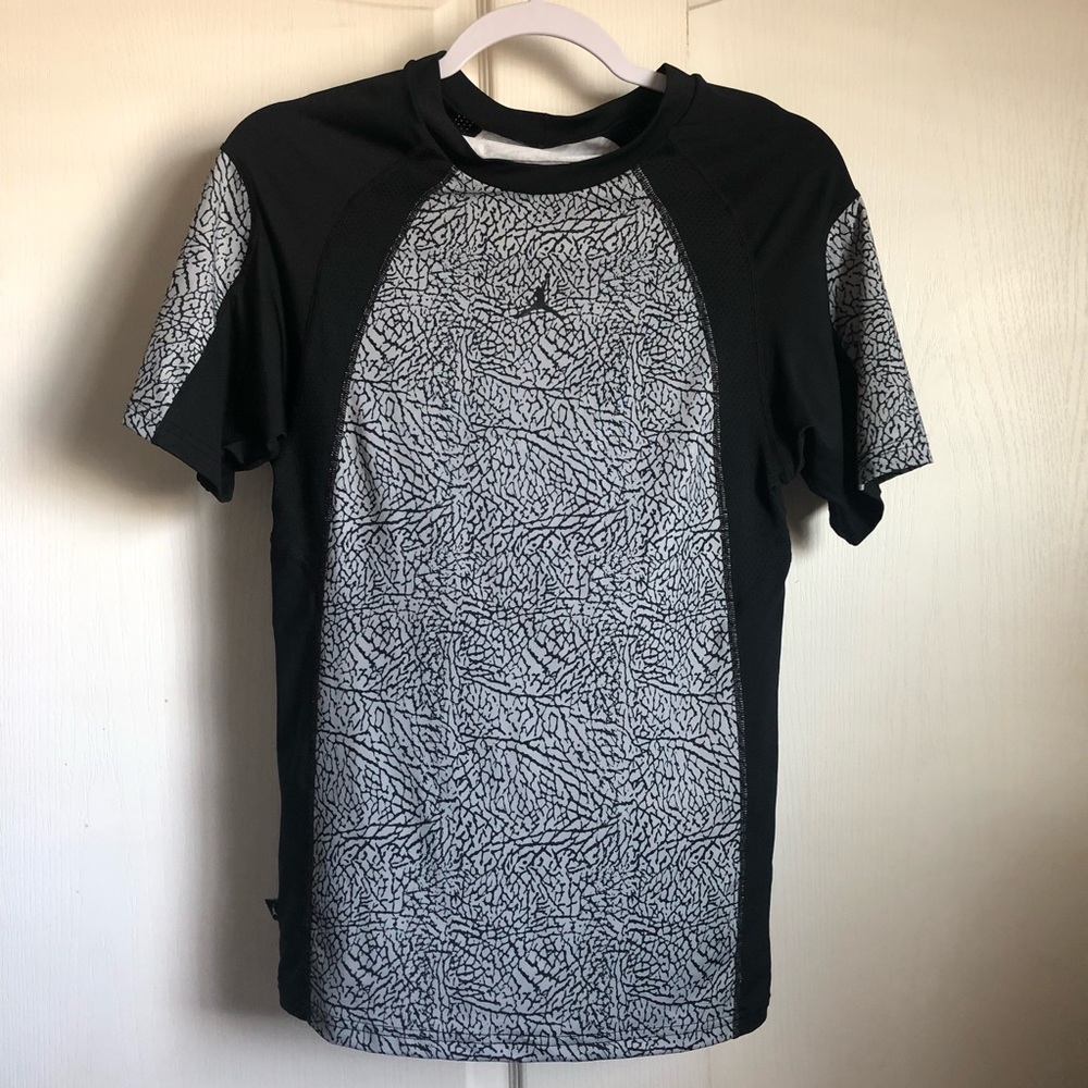 🔲 Jordan Training - Boys Shirt